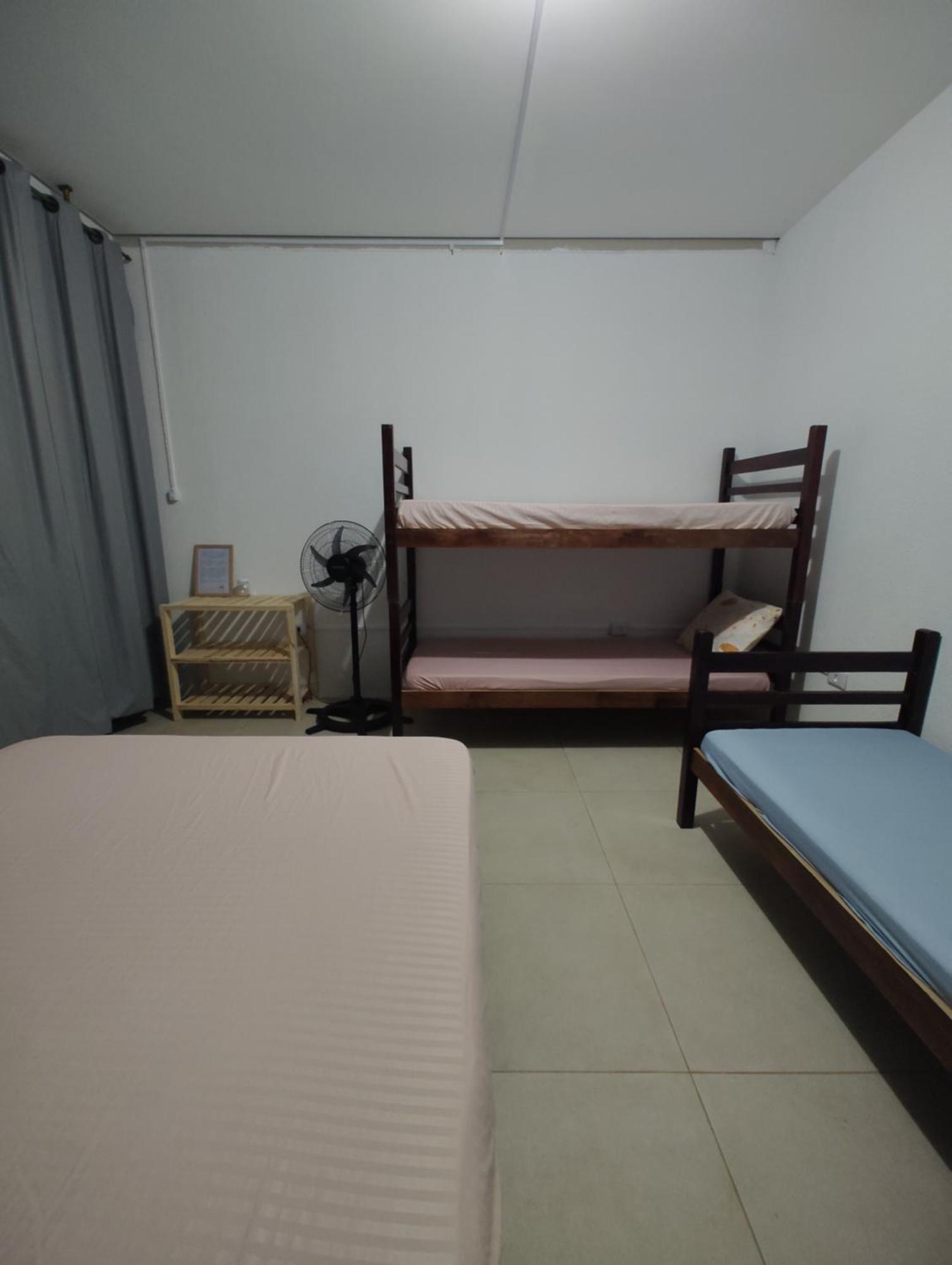 Hostel Familia Castor Itanhaem Exterior photo