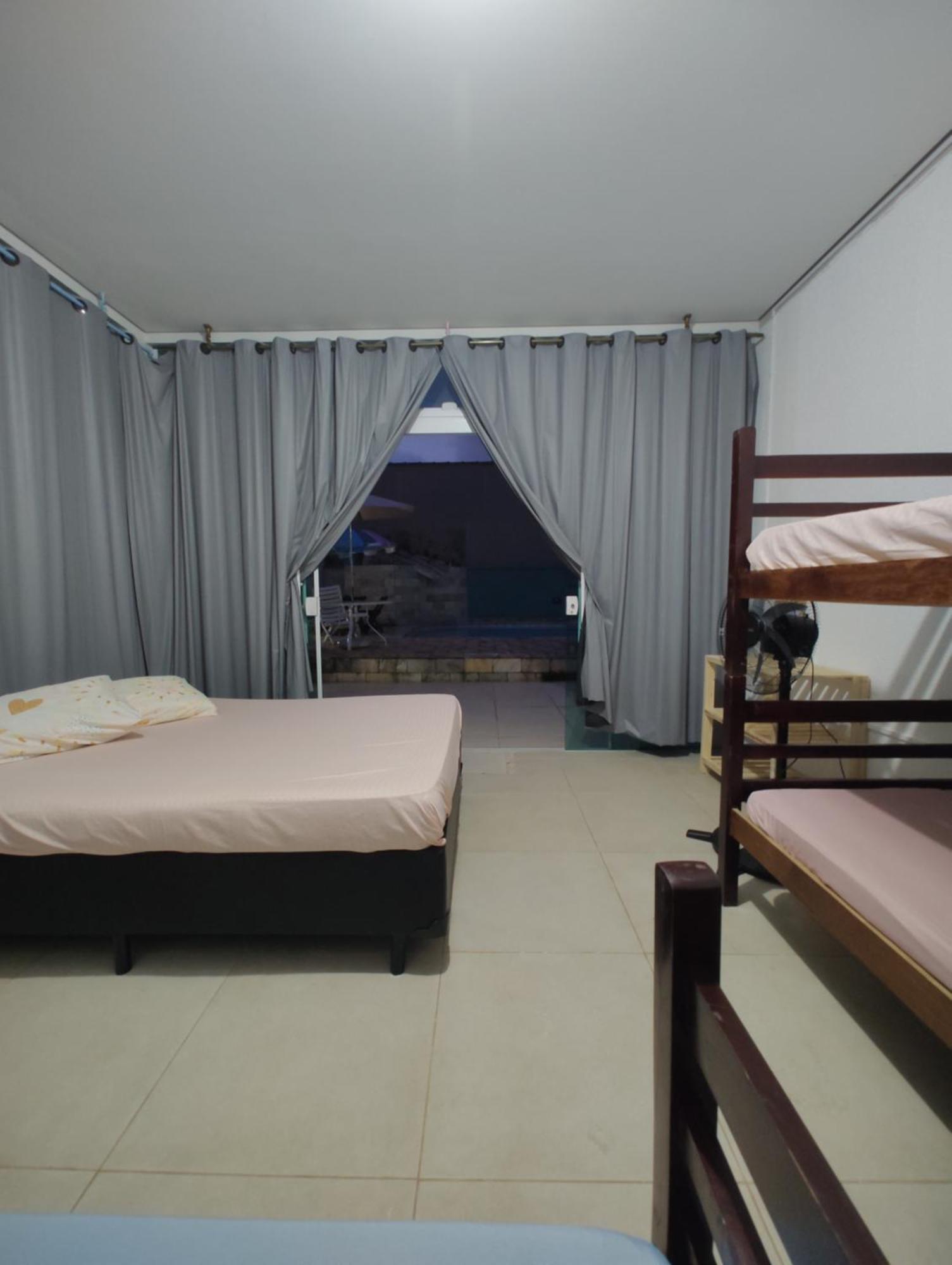 Hostel Familia Castor Itanhaem Exterior photo