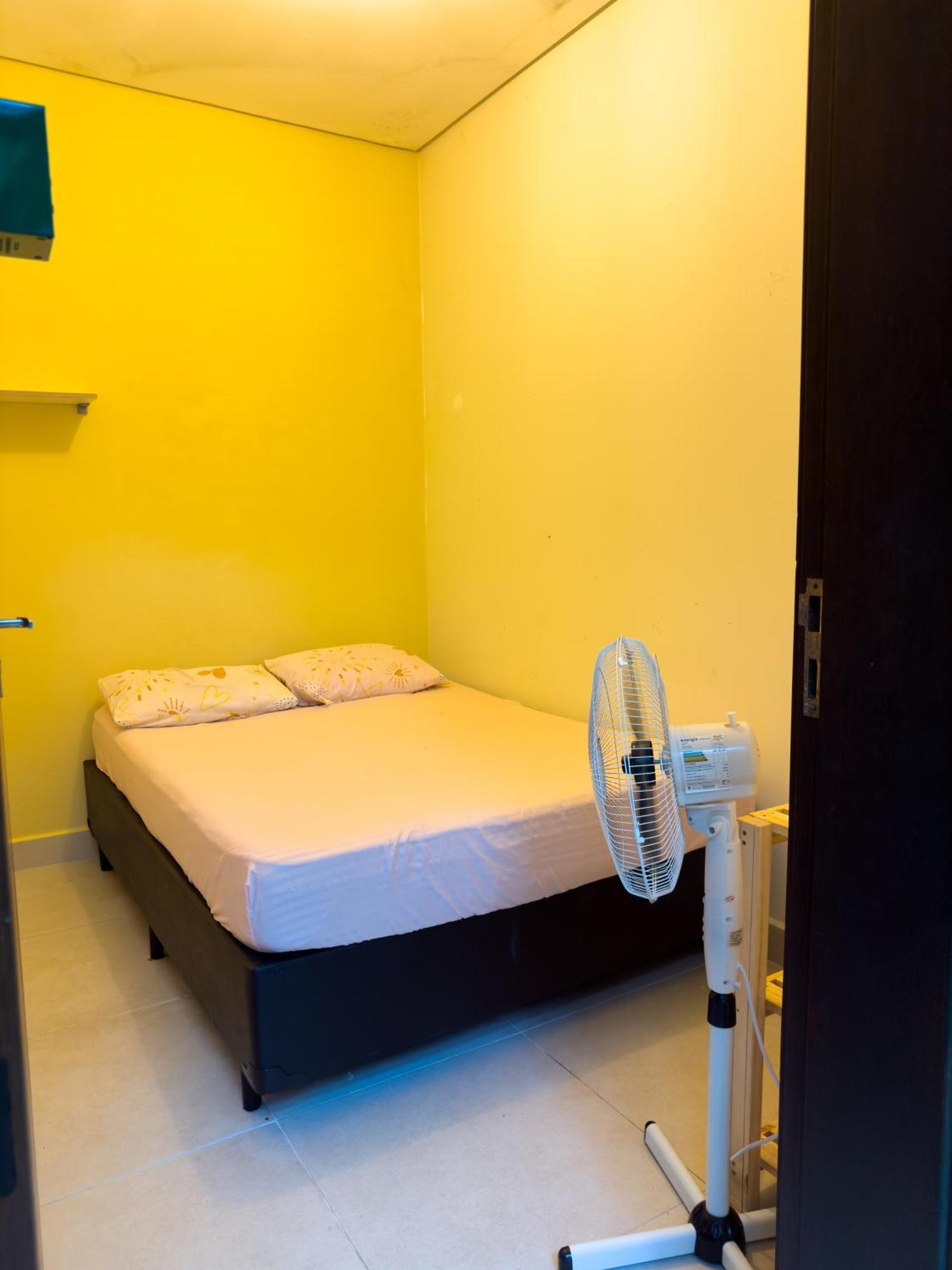 Hostel Familia Castor Itanhaem Exterior photo